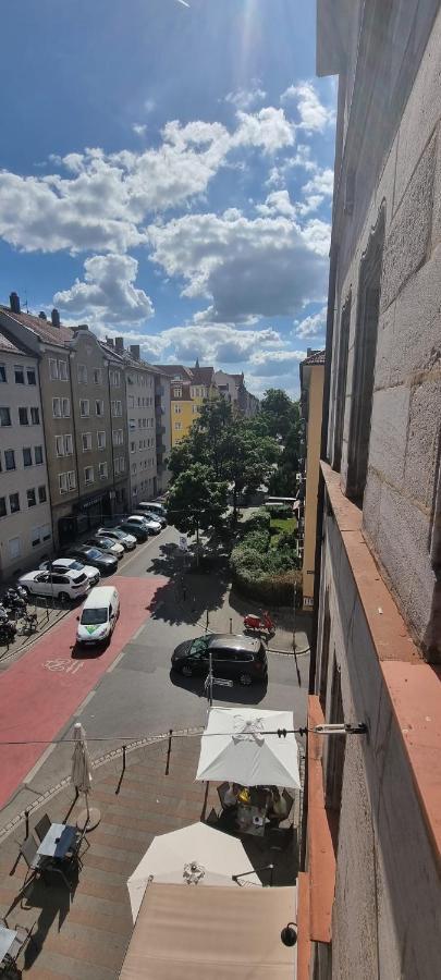 B&R Apartment In Aufsessplatz Neurenberg Buitenkant foto
