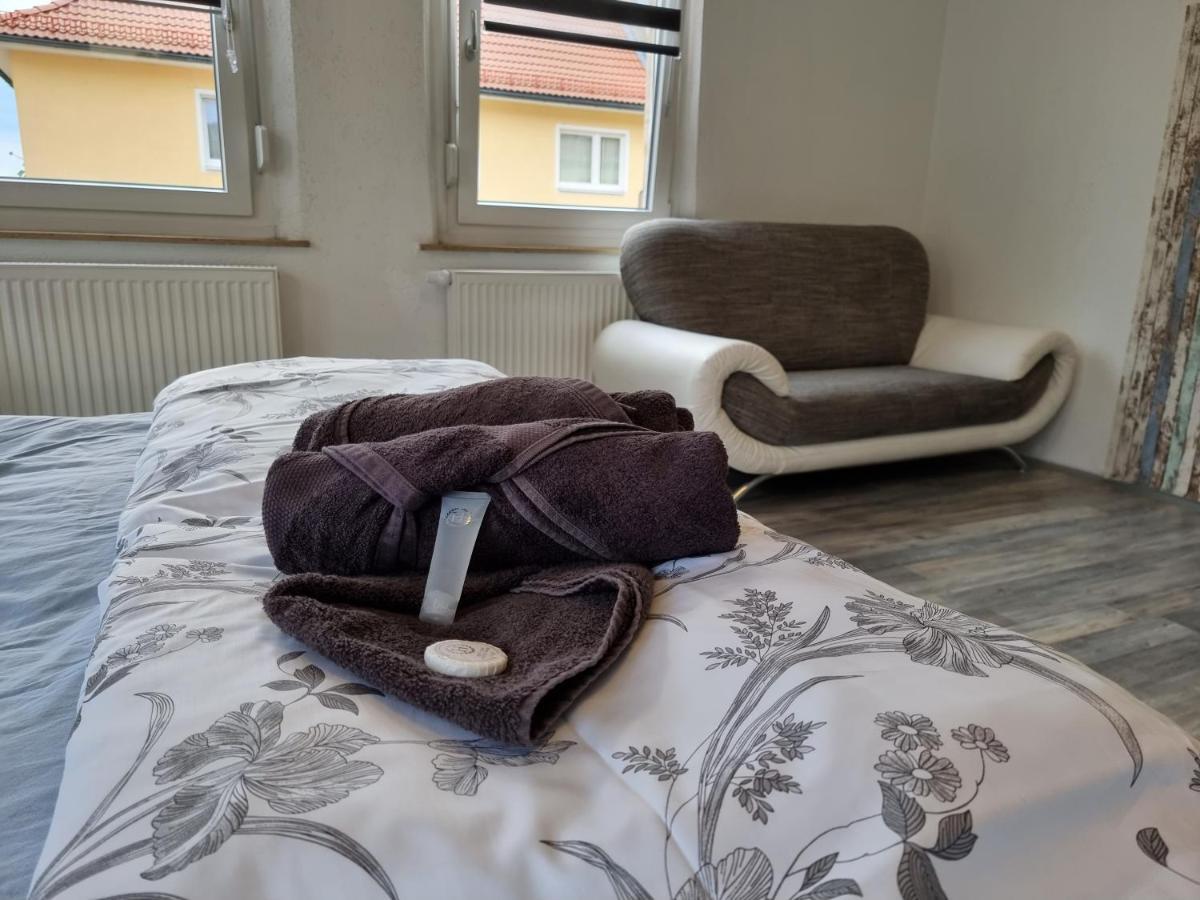 B&R Apartment In Aufsessplatz Neurenberg Buitenkant foto